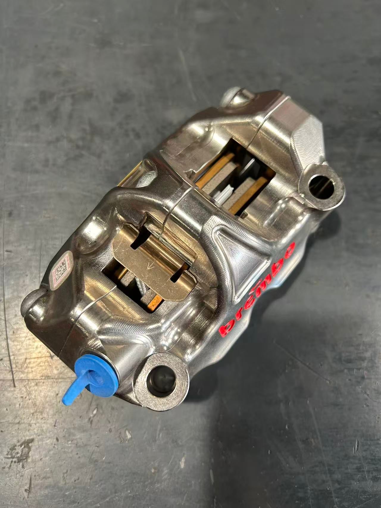 Brembo GP4-RX monoblock front brake caliper set for Harley-Davidson, rear view