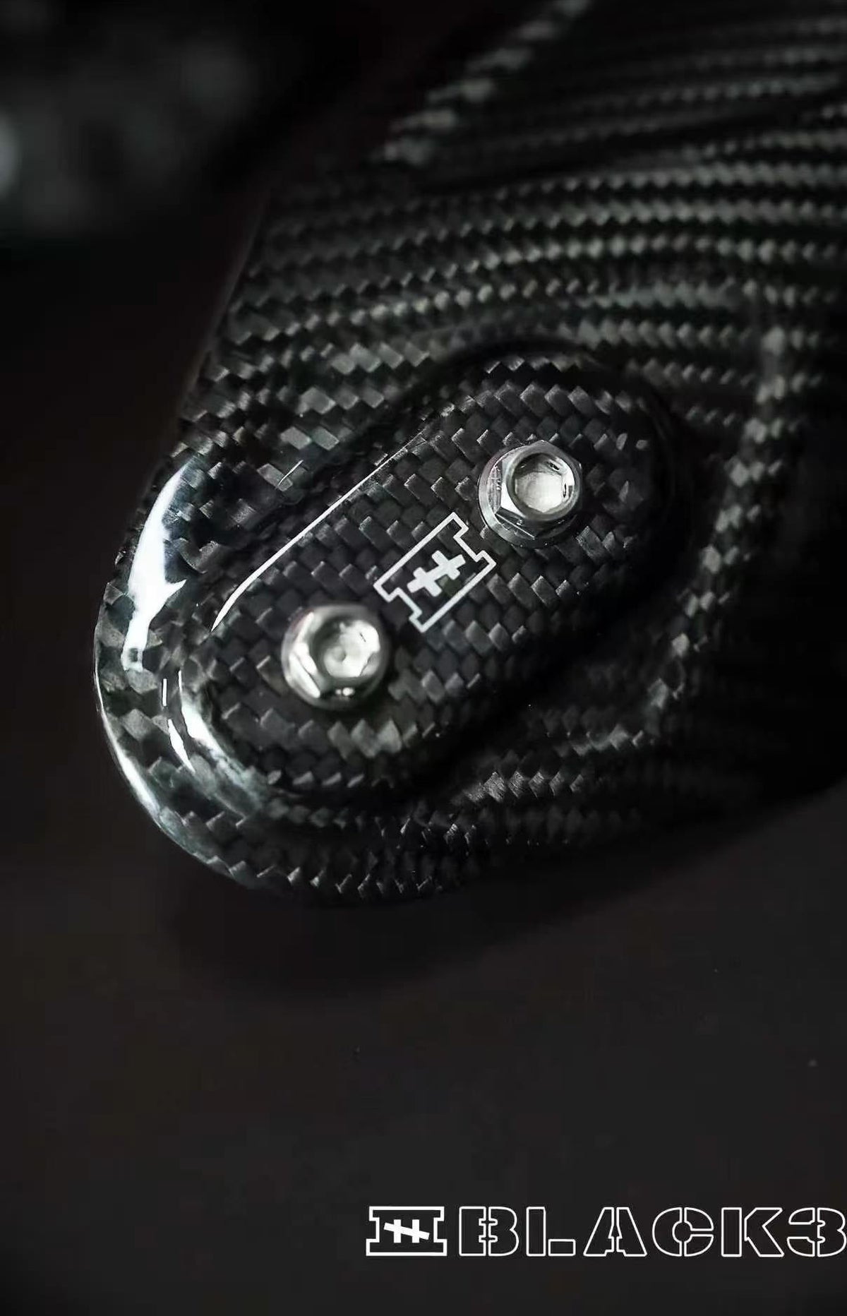 carbon fiber handguard for Harley-Davidson, alternate angle