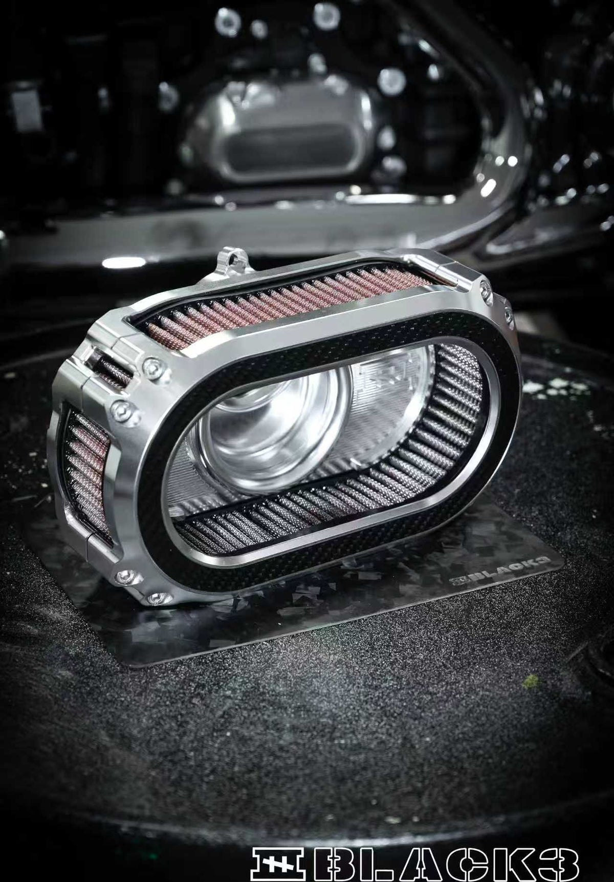 Gen2 high-flow transparent air cleaner for Harley-Davidson Milwaukee-Eight, alternate angle