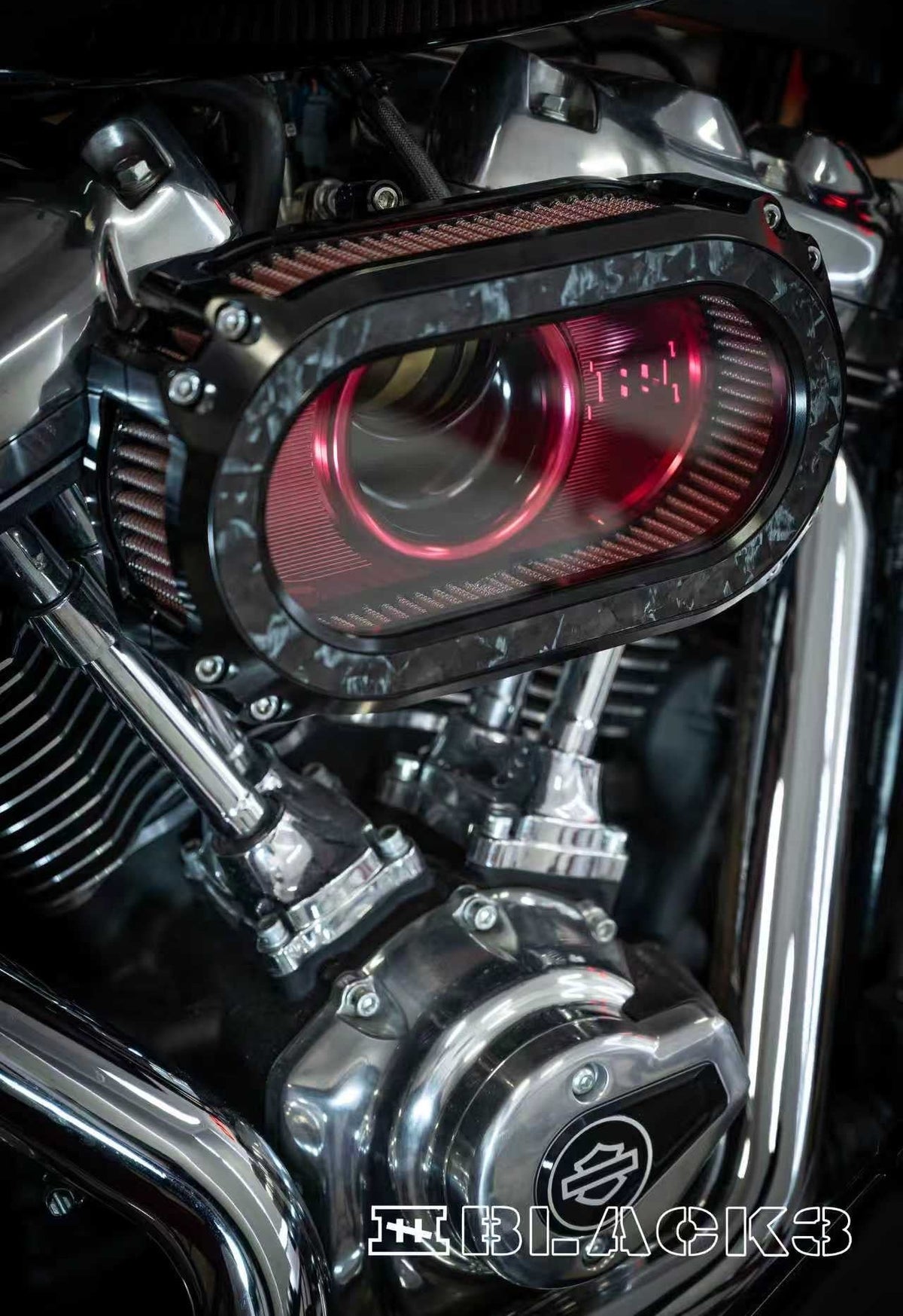 Gen2 high-flow transparent air cleaner for Harley-Davidson Milwaukee-Eight, product front view