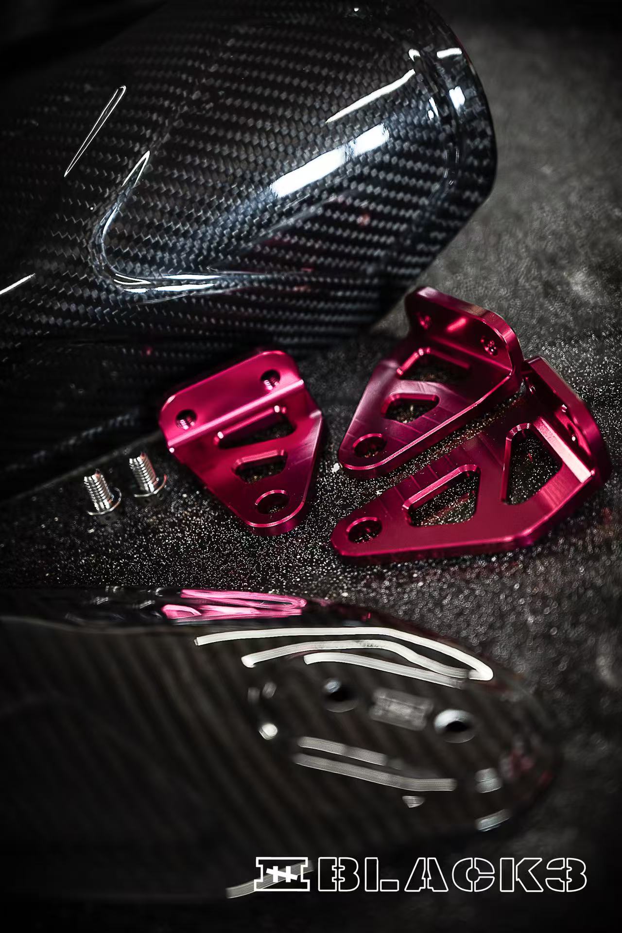 BLACK3 Carbon Fiber Handguard