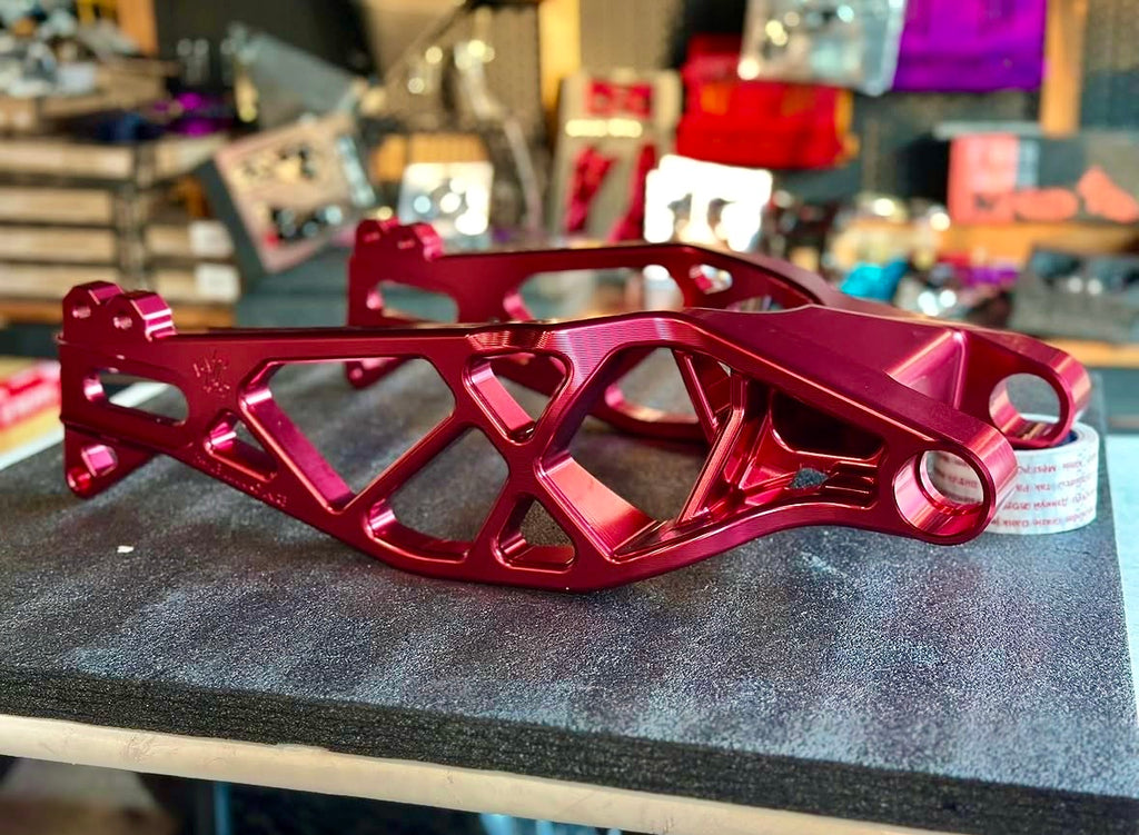 billet performance rear swingarm for Harley-Davidson Touring, side profile