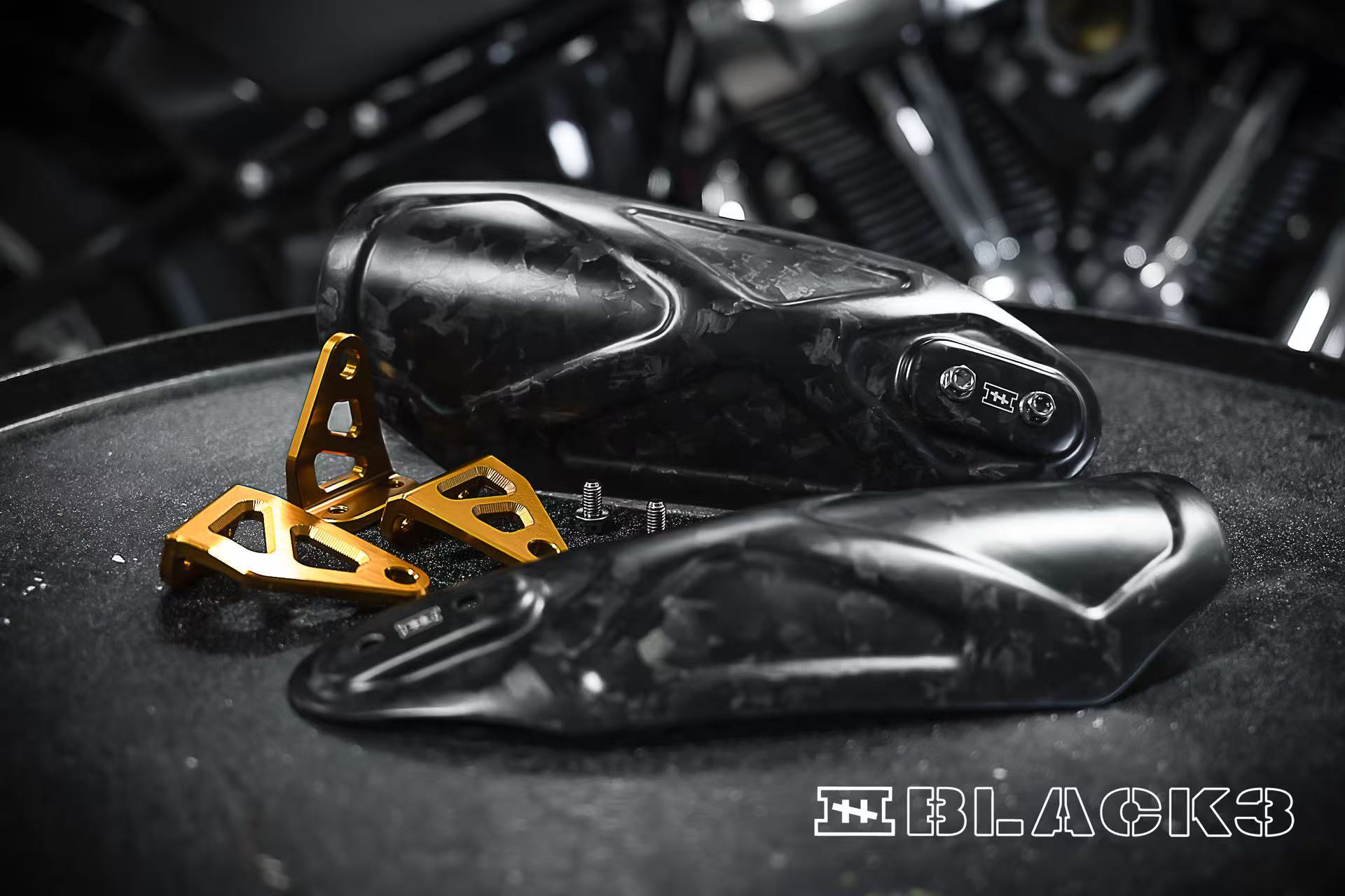 BLACK3 Carbon Fiber Handguard