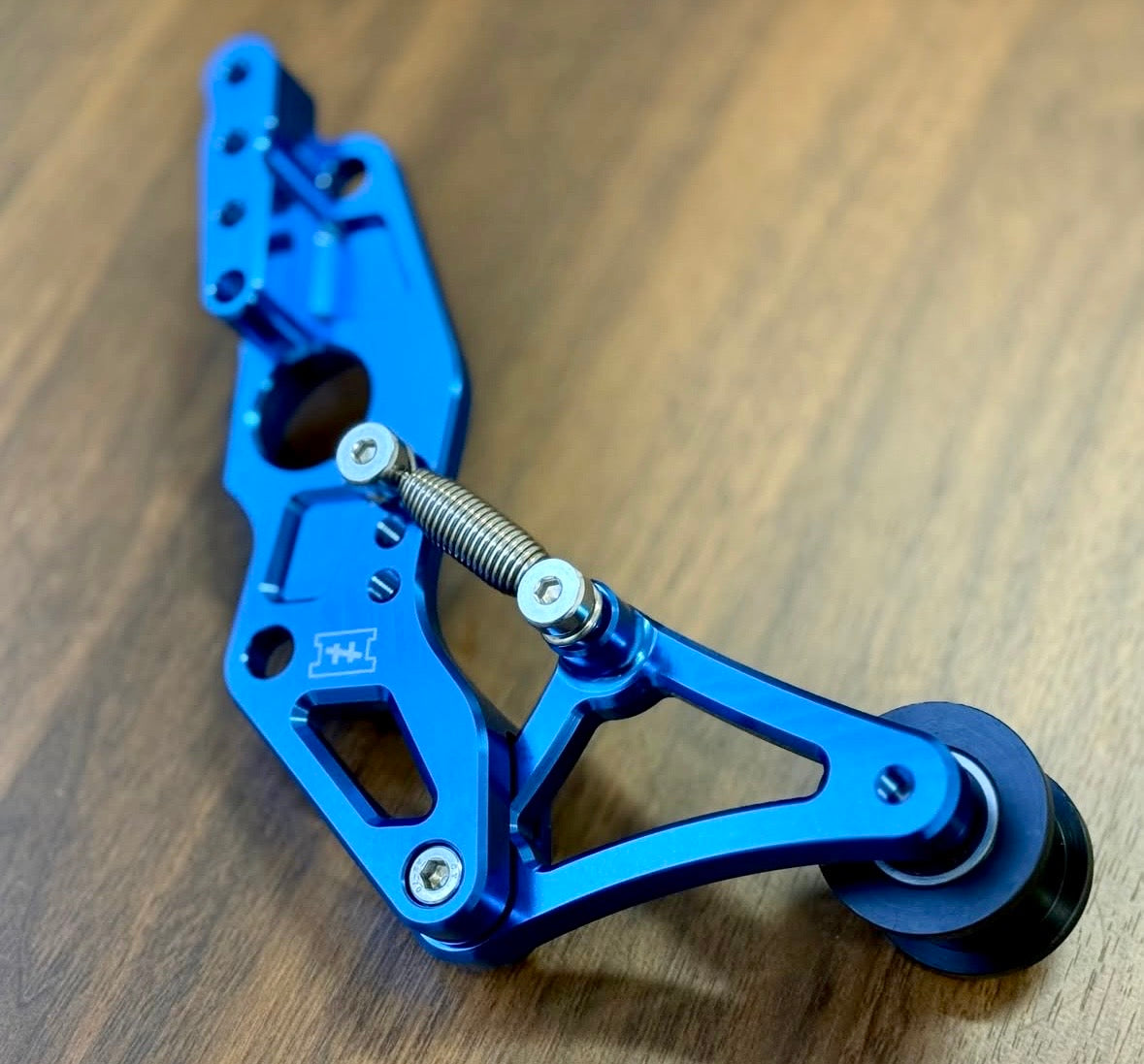 chain tensioner for Harley-Davidson Touring 2009+, side profile