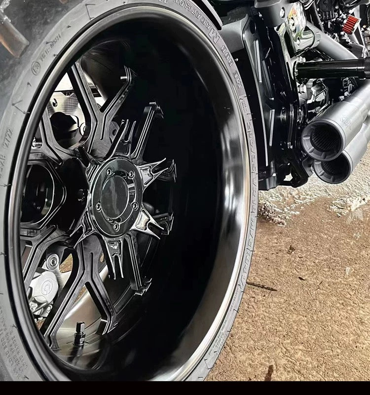 single-sided swingarm conversion kit for Harley-Davidson Softail, side profile
