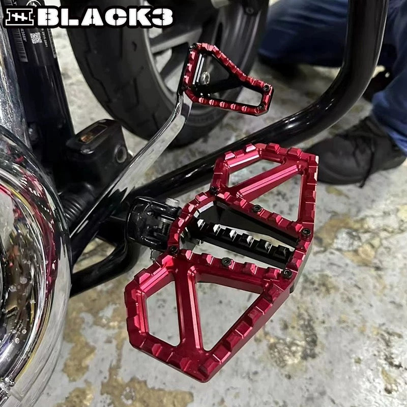 adjustable CNC floorboards for Harley-Davidson, product front view
