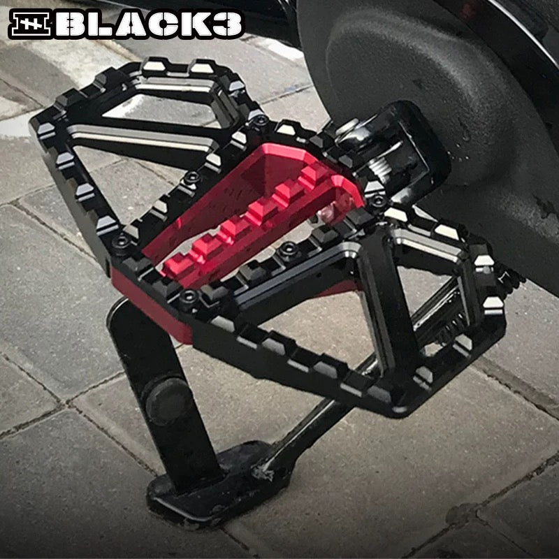 adjustable CNC floorboards for Harley-Davidson, detail view
