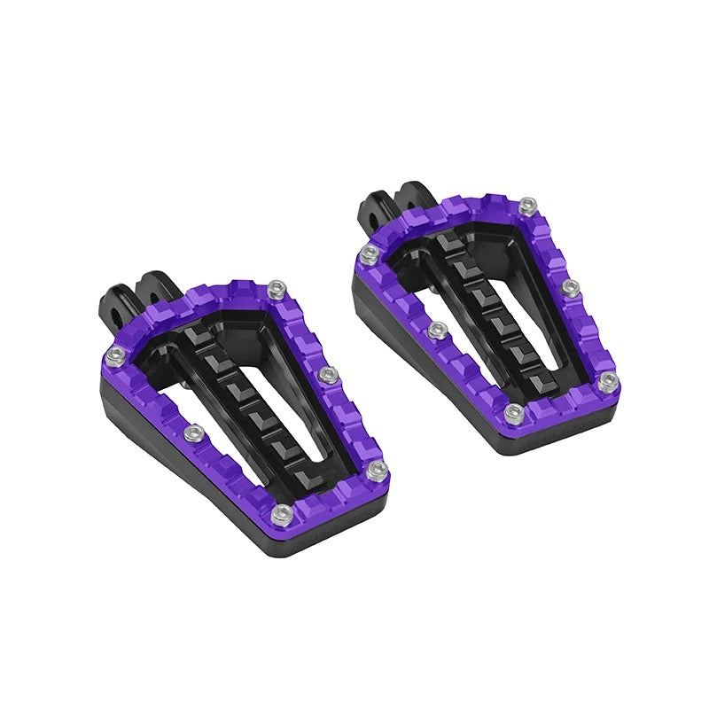 CNC billet footpegs for Harley-Davidson, installed view