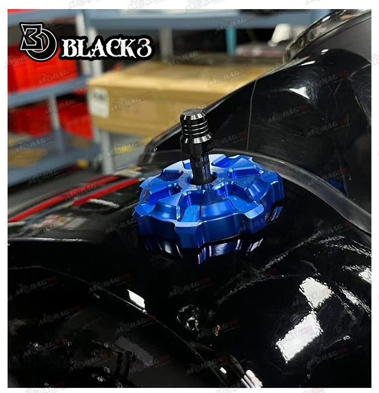 Black3 7-Spoke Gas Cap
