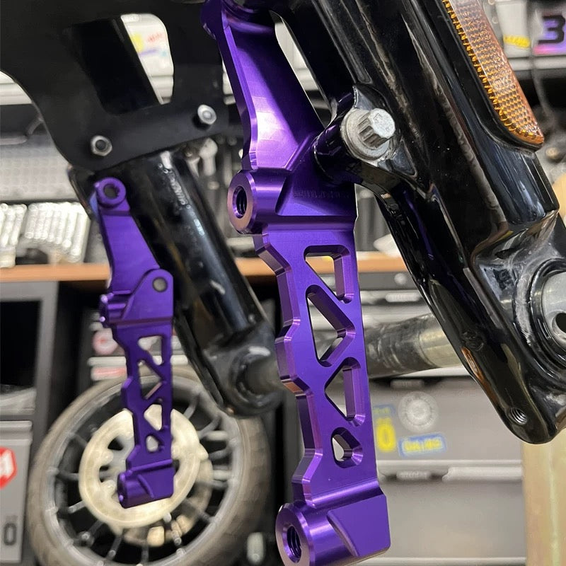 108mm axial to radial caliper mounts for Harley-Davidson, close-up