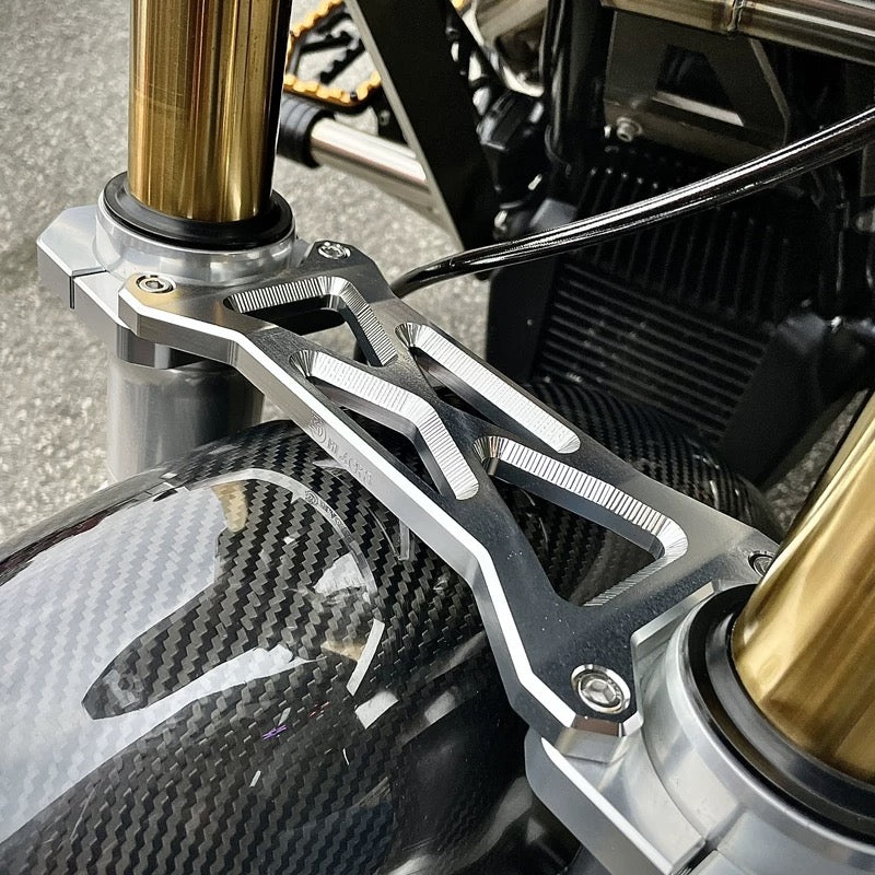 CNC fork brace for Harley-Davidson Touring, detail view