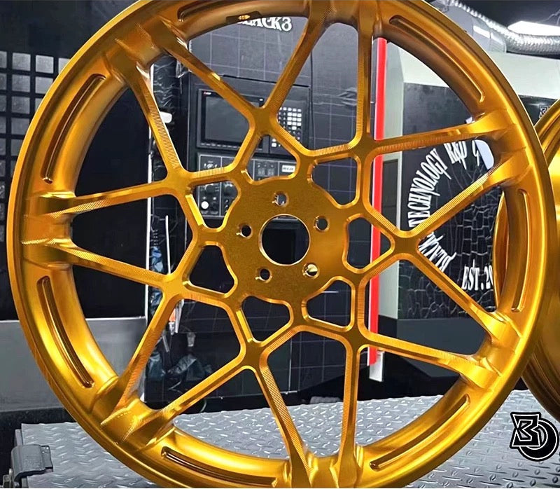 CNC 7-spoke forged wheel for Harley-Davidson, product front view