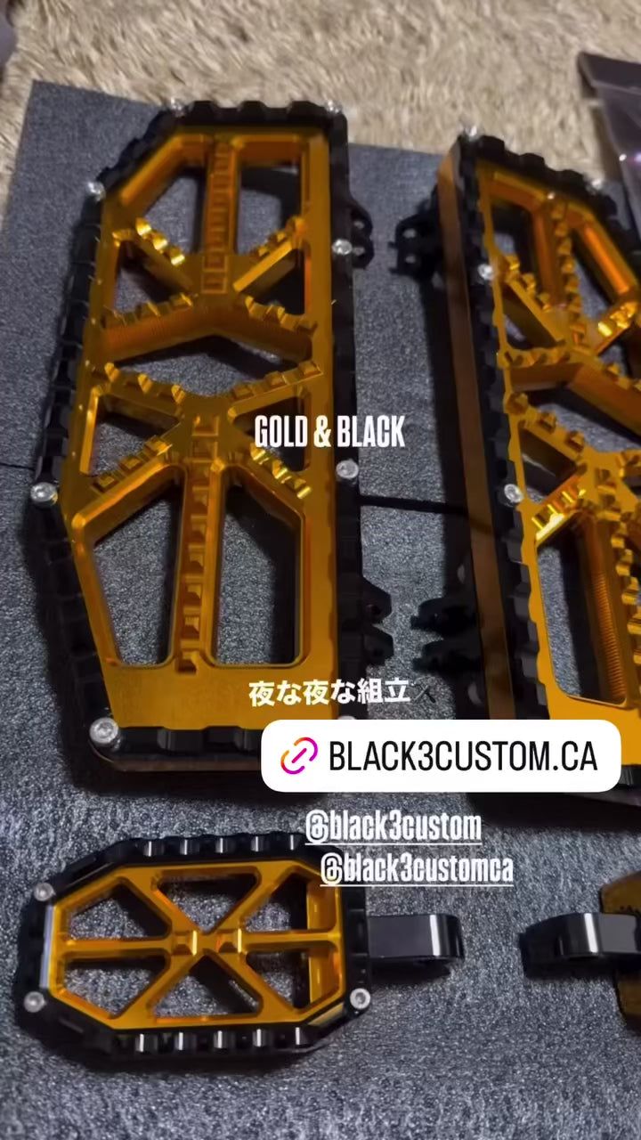Black3 gold and black billet controls and foot pegs